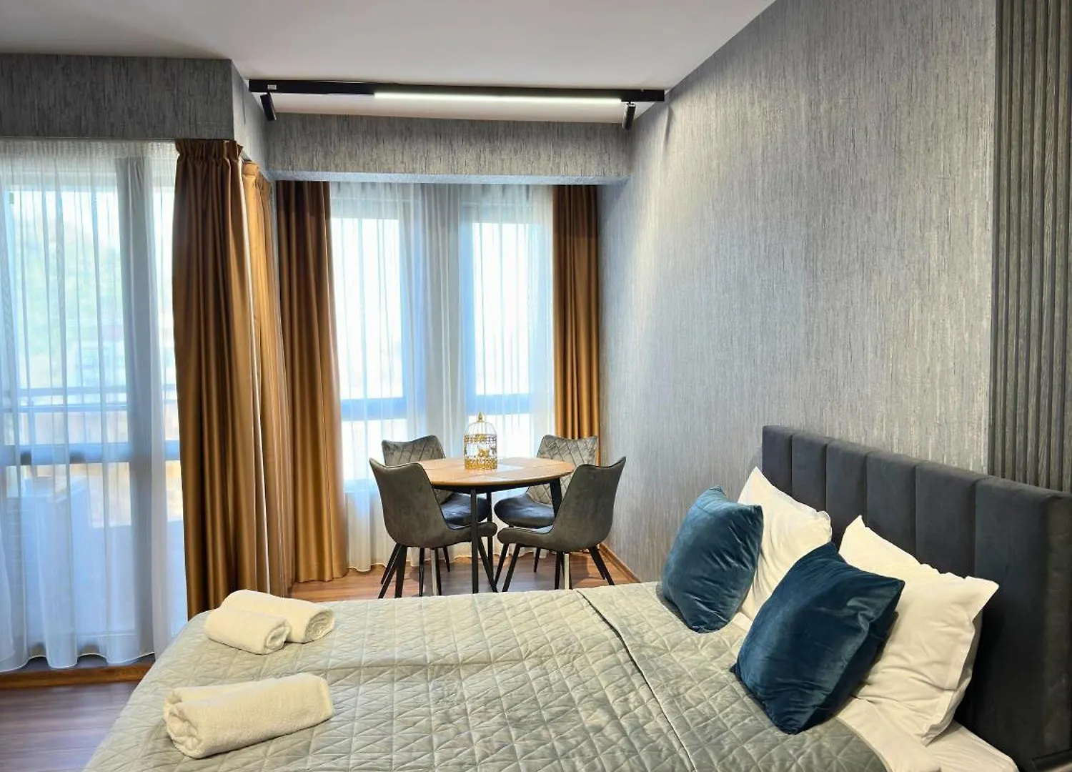 West Point Deluxe Suite Plovdiv Lägenhet